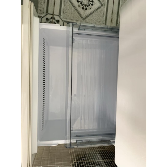 Tủ Lạnh Aqua Gương 458L AQR-VZ46K ( W ) Còn Hàng