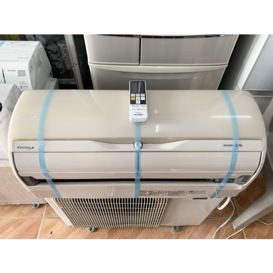 Máy Lạnh Nội Địa Nhật Mitsubishi inverter 2.5HP Autoclean_Màn Hình