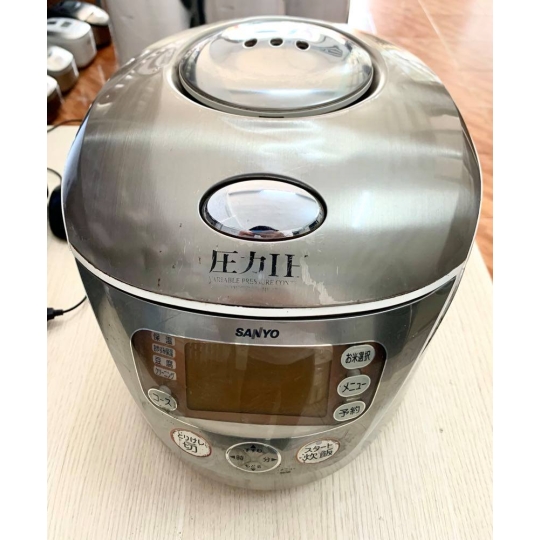 Nồi Cơm Điện Cao Tần IH Sanyo ECJ-DG18, Áp suất,1,8L