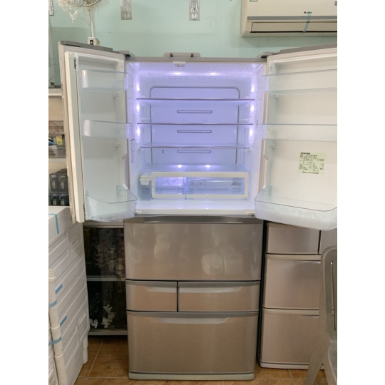 Tủ Lạnh Toshiba GR-F62FX ( XS ) ,620L